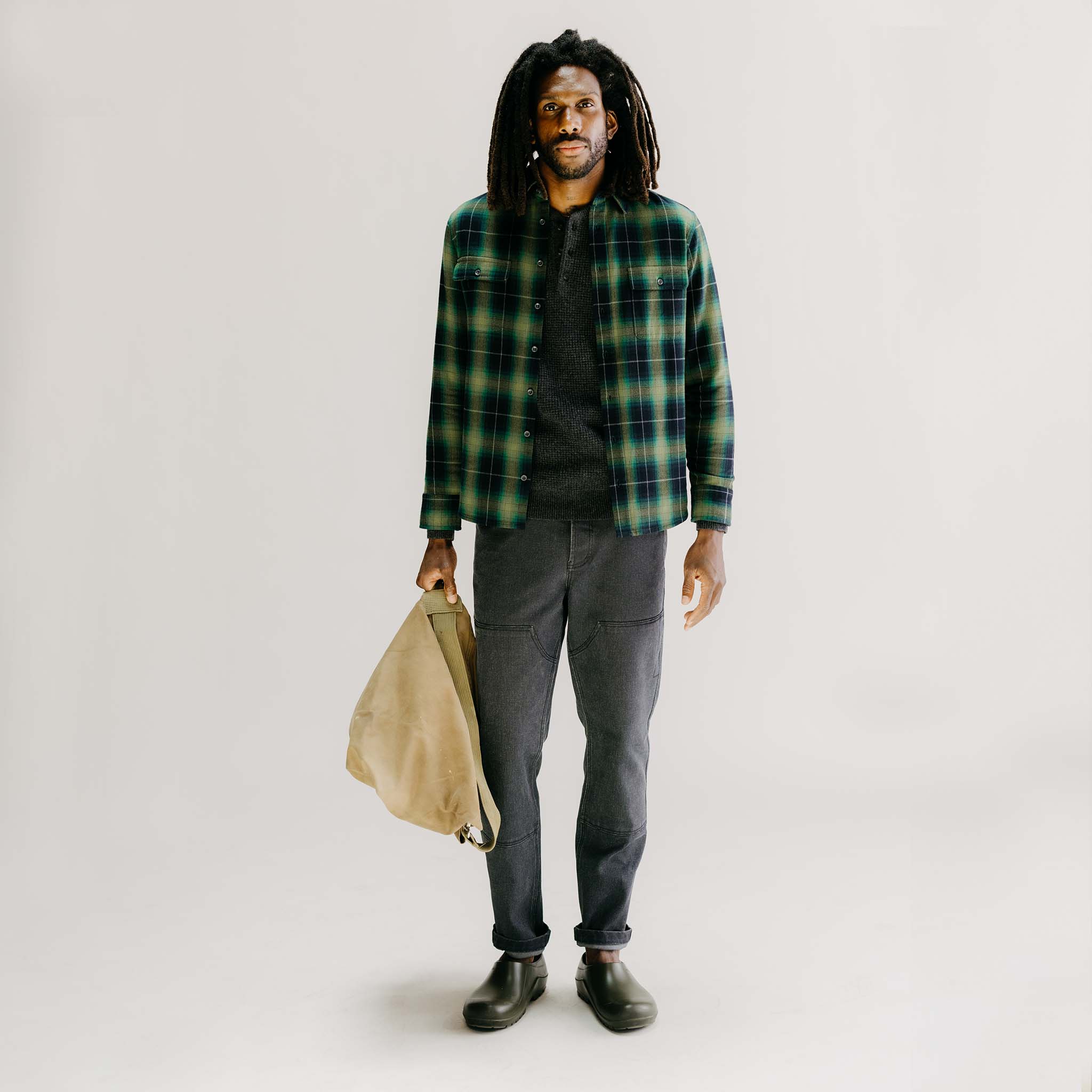 The Chore Pant in Coal Chipped Canvas - Image 2
