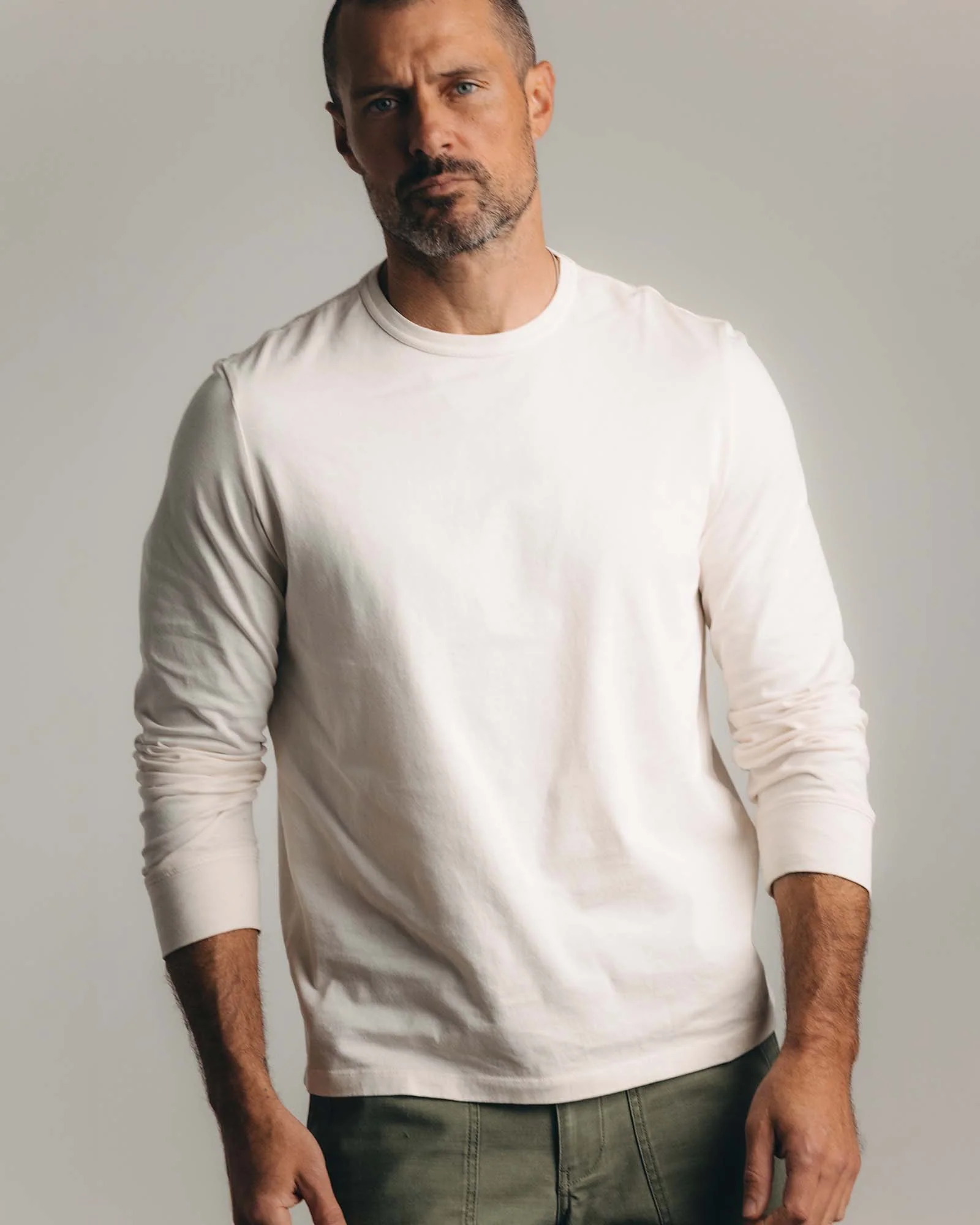 The Organic Cotton Long Sleeve Tee in Vintage White - Image 2