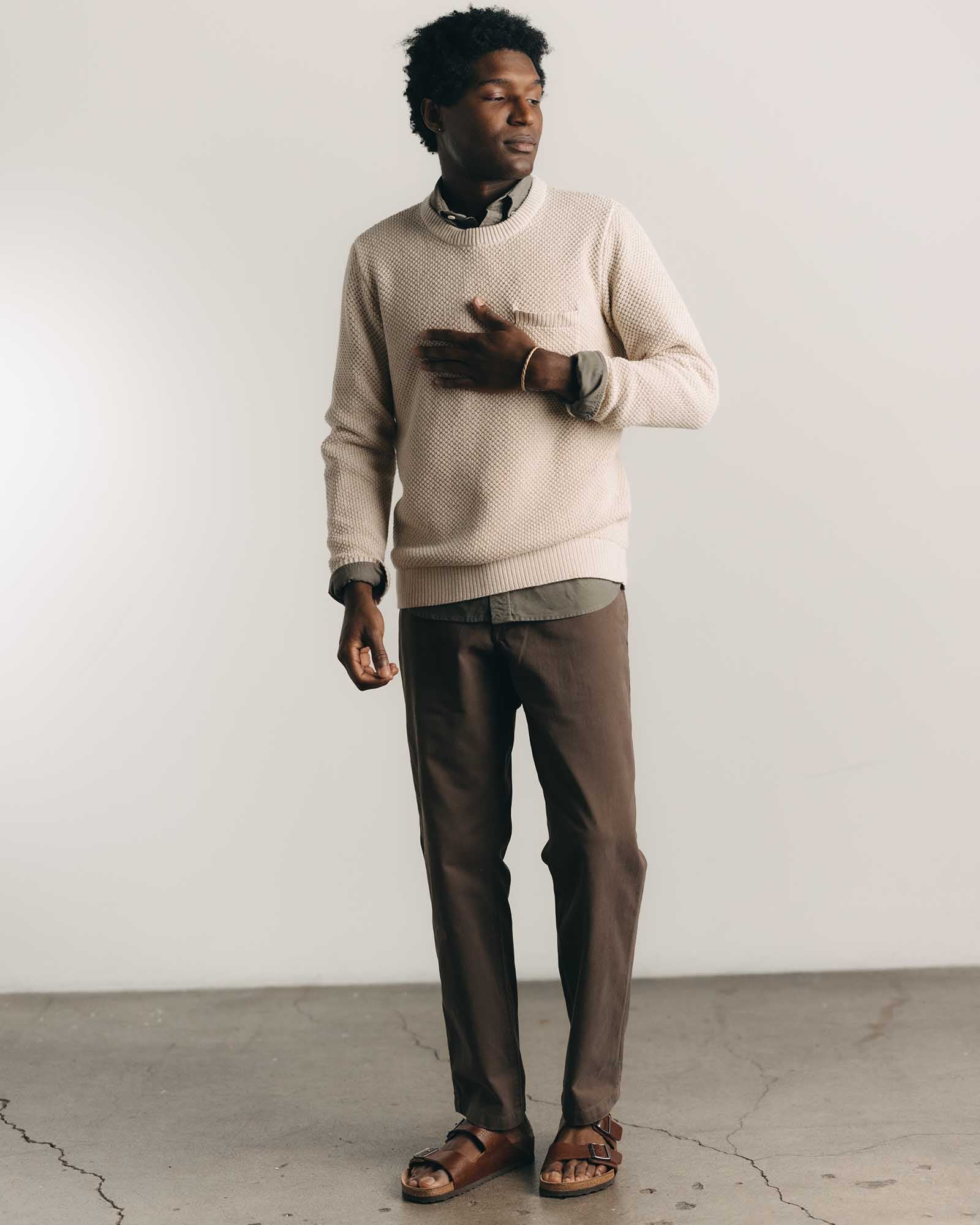 The Straight Foundation Pant in Organic Espresso - Image 2